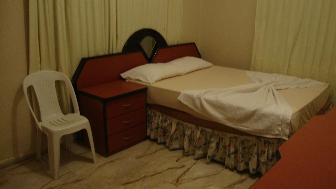 Degerli Motel Seferihisar Habitación foto